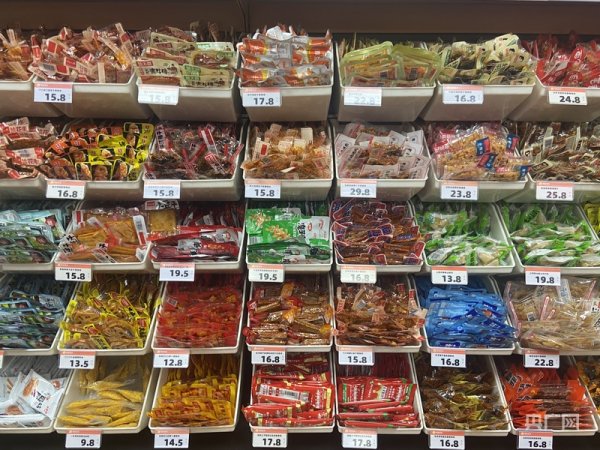 云上速配 5毛钱辣条到百亿产业：平江零食的绿色创新实践